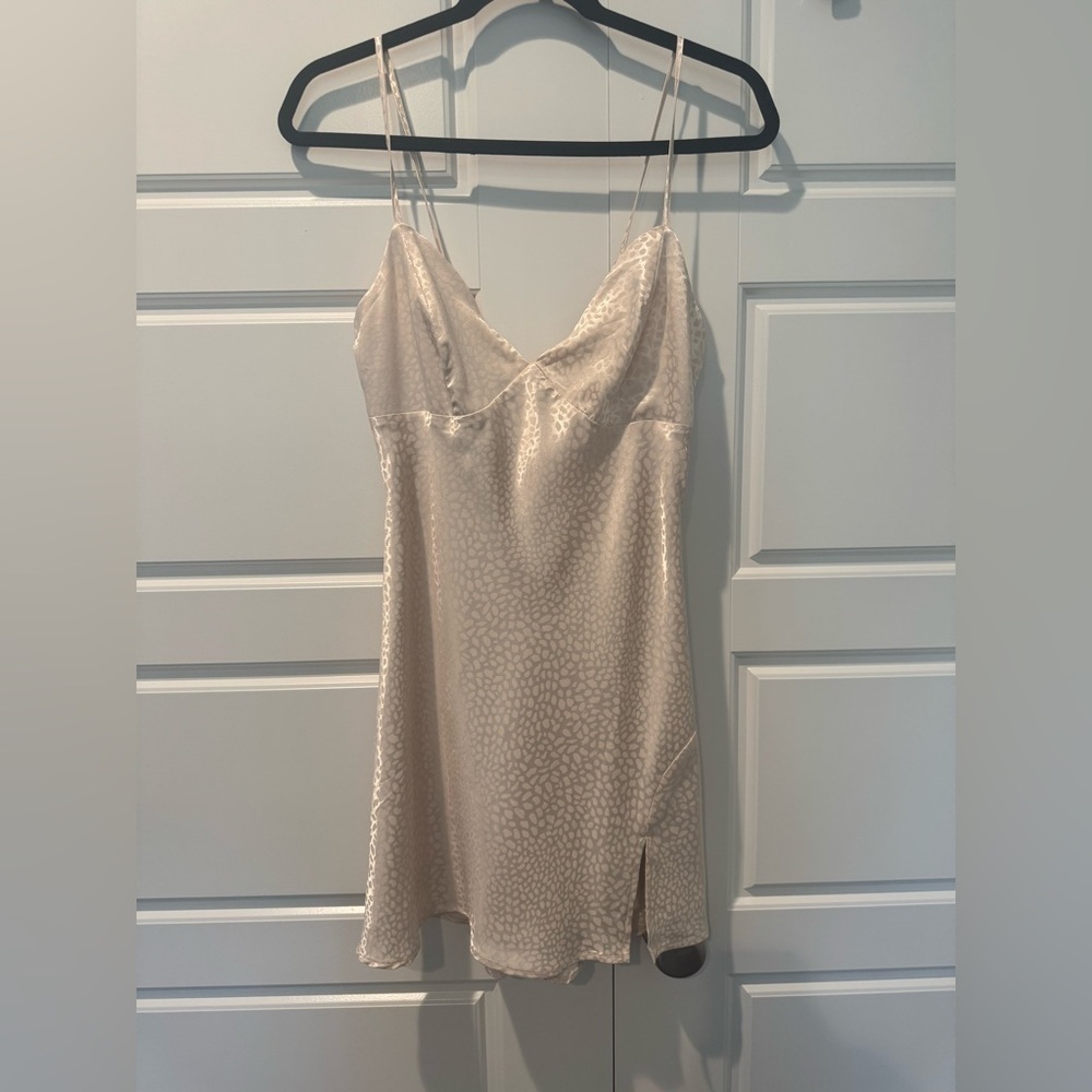 Beivy Satin Slip Babydoll Dress Leopard Print Cream Mini Slit Womens Size Small